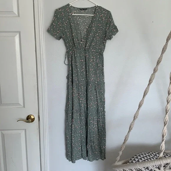 Shein Dresses | Lightweight Summer Sage Green Dress With Pick Flowers | Color: Green | Size: M | Carries765's Closet